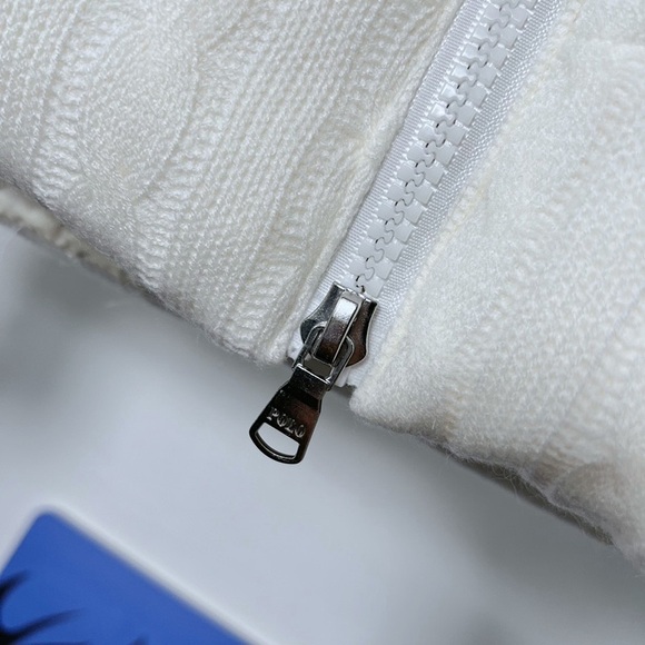 Ralph Lauren White Cable Knit Down Jacket - Picture 4 of 6